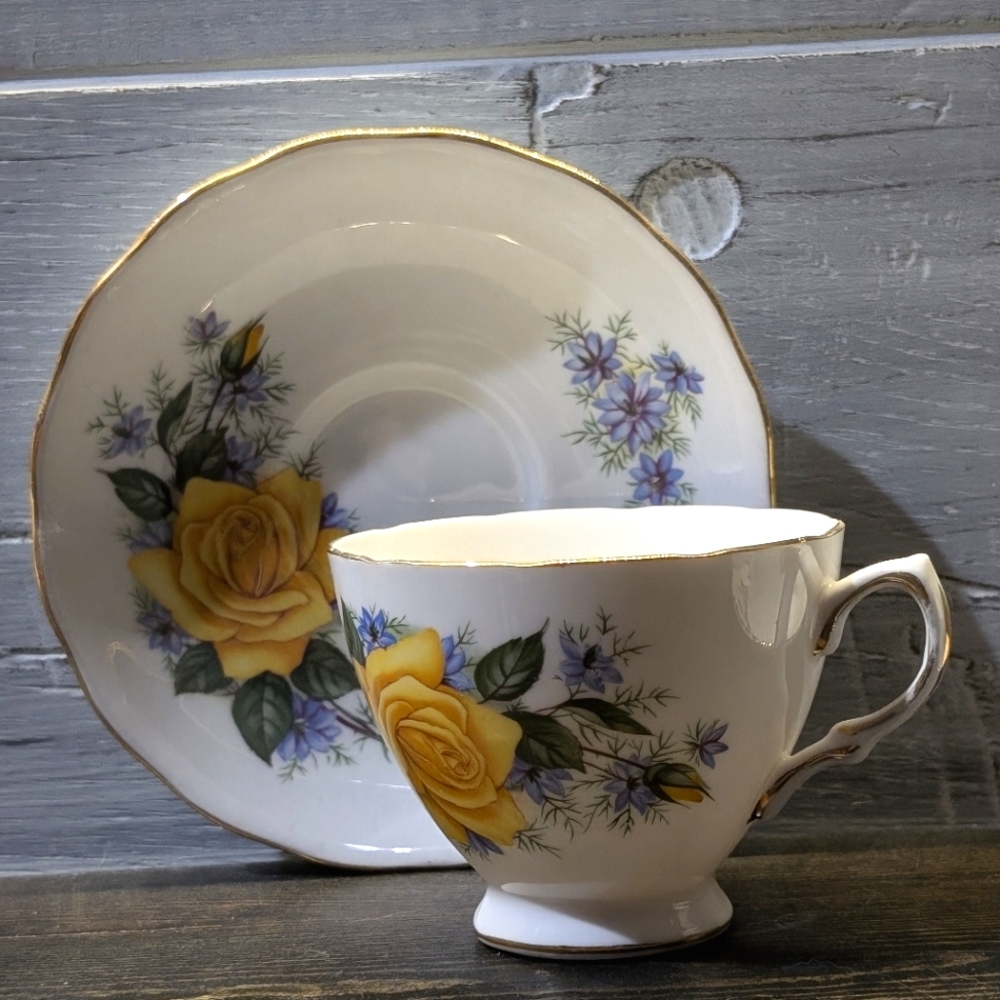 Royal Vale Bone China tea cup and saucer